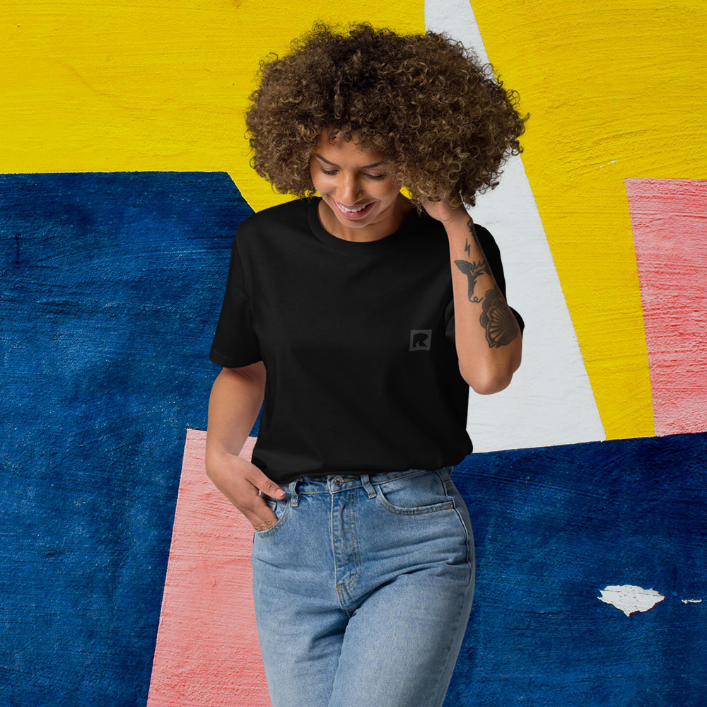 "Breaking Free" - T-Shirt - Unisex - Navy / Black
